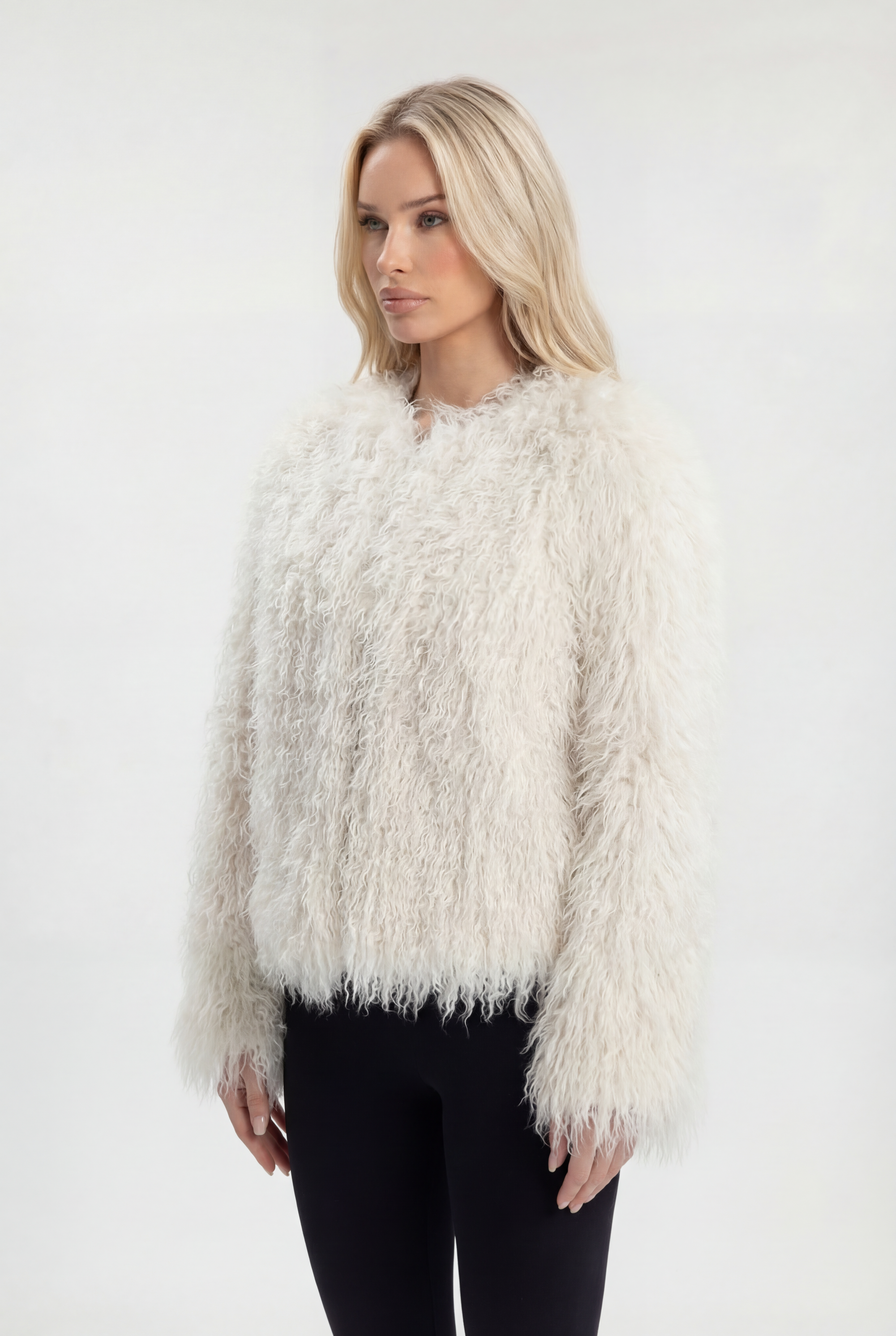 Dirbtinio Kailio Trumpas Paltas