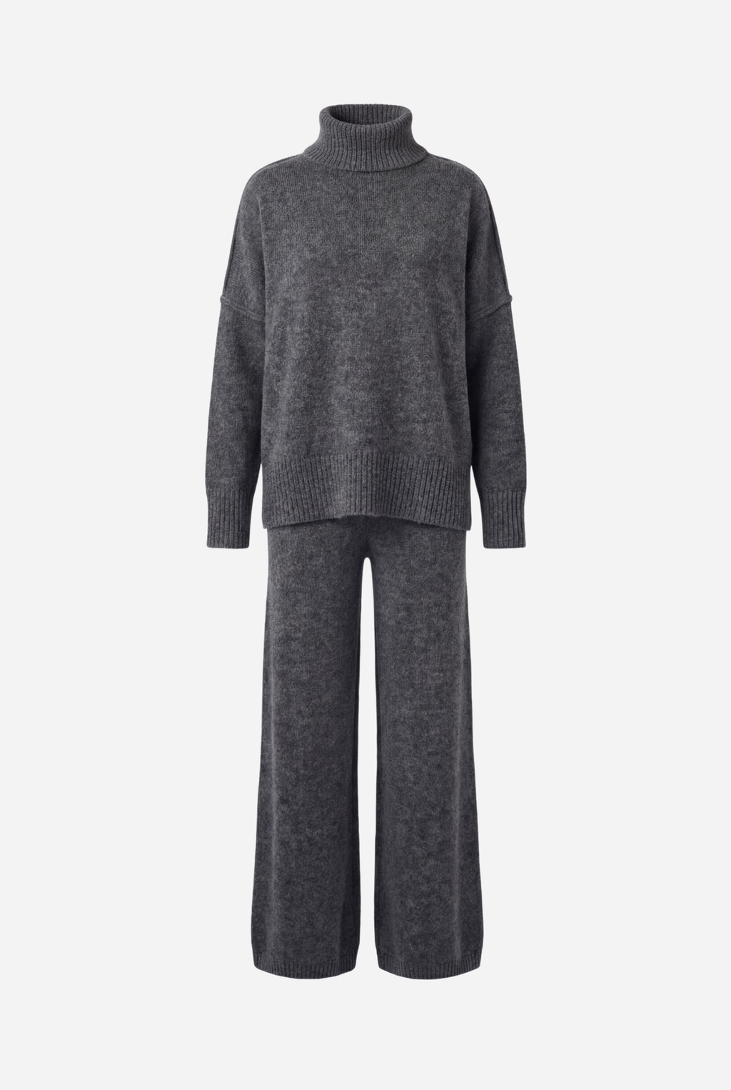 Megztas dviejų dalių komplektas su golfu