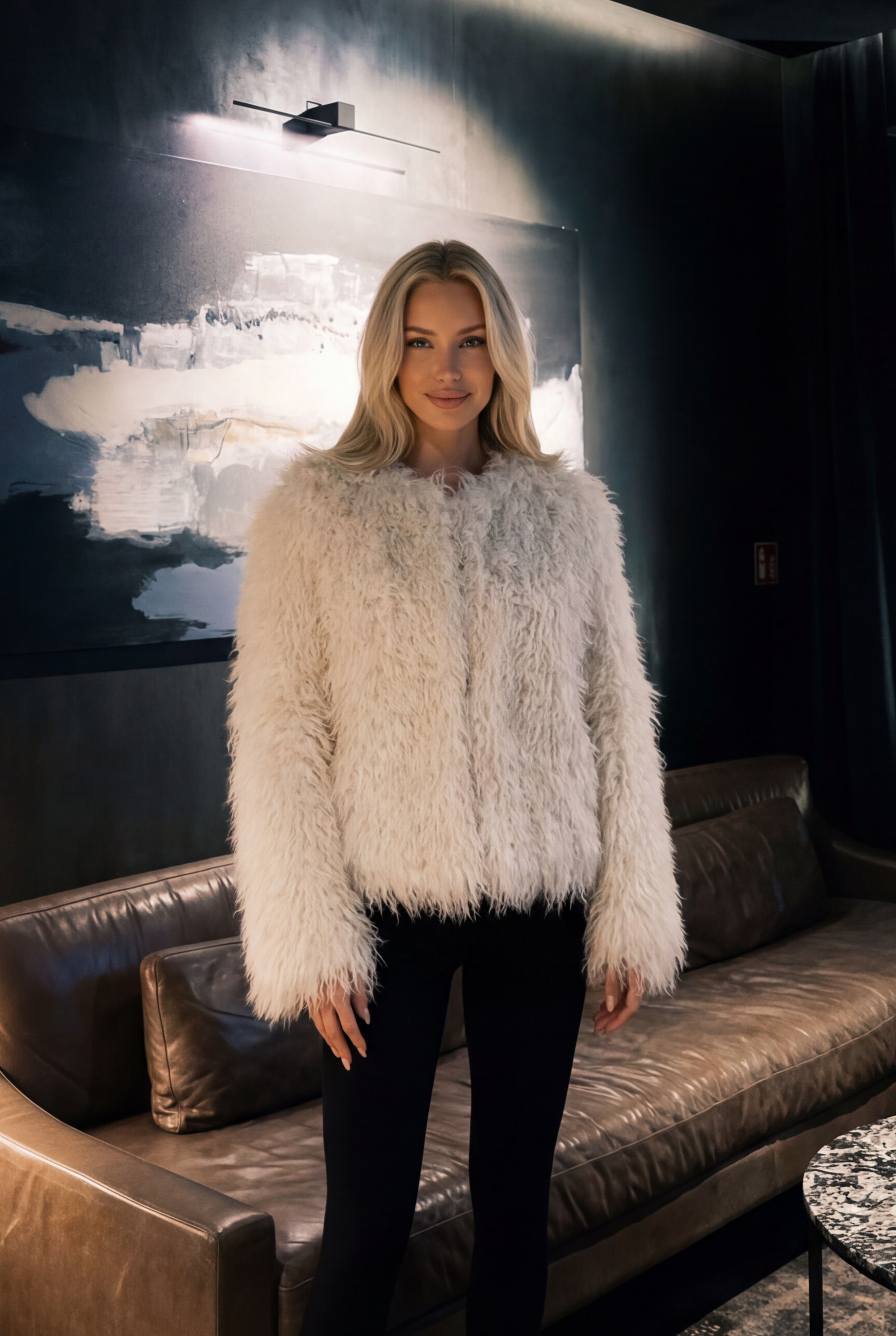 Dirbtinio Kailio Trumpas Paltas