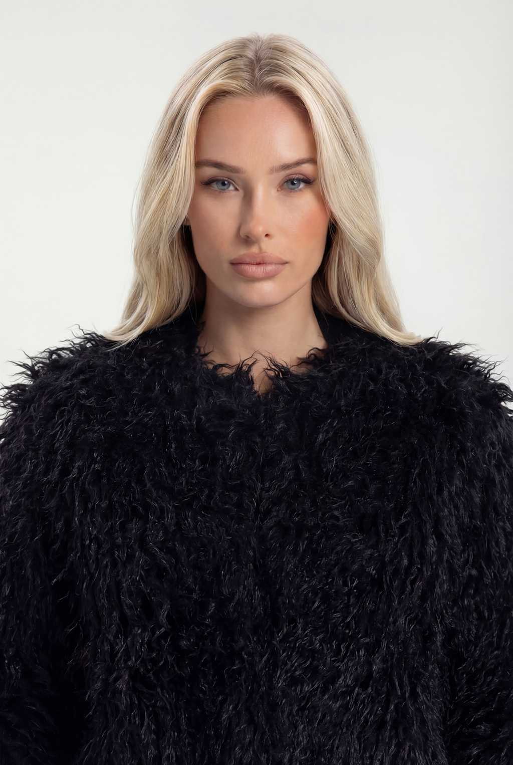 Dirbtinio Kailio Trumpas Paltas