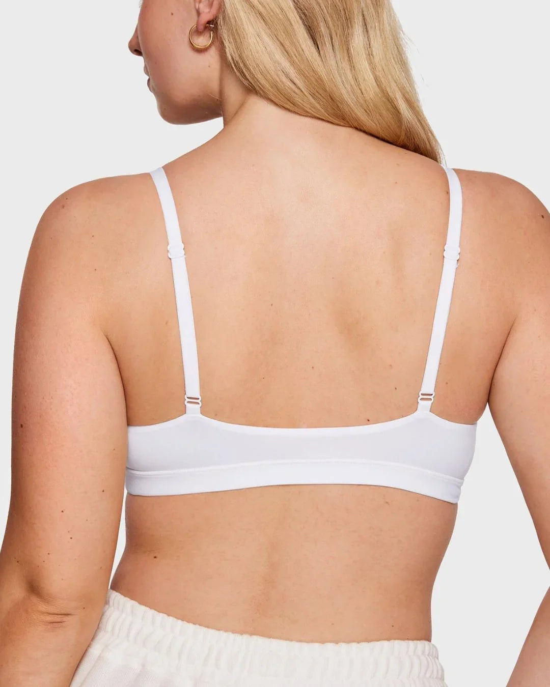 Mila – Minkšta Trikampė Bralette